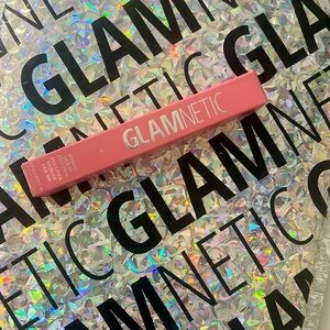 GLAMNETIC HYBRID LIQUID EYELINER (CLEAR)